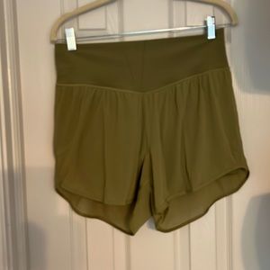 Nulu and mesh high rise yoga short 3.5 bronze green size 10
